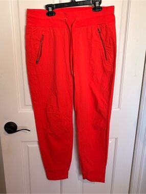 Athleta Trekkie North Joggers Pants Orange Bottoms